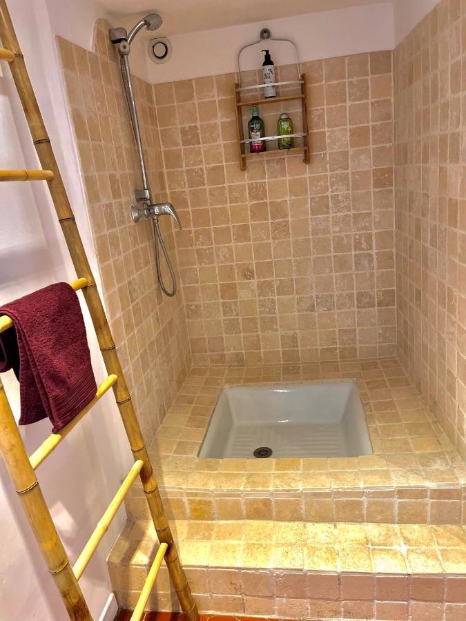 Appartement De Charme Au Coeur De グラース エクステリア 写真
