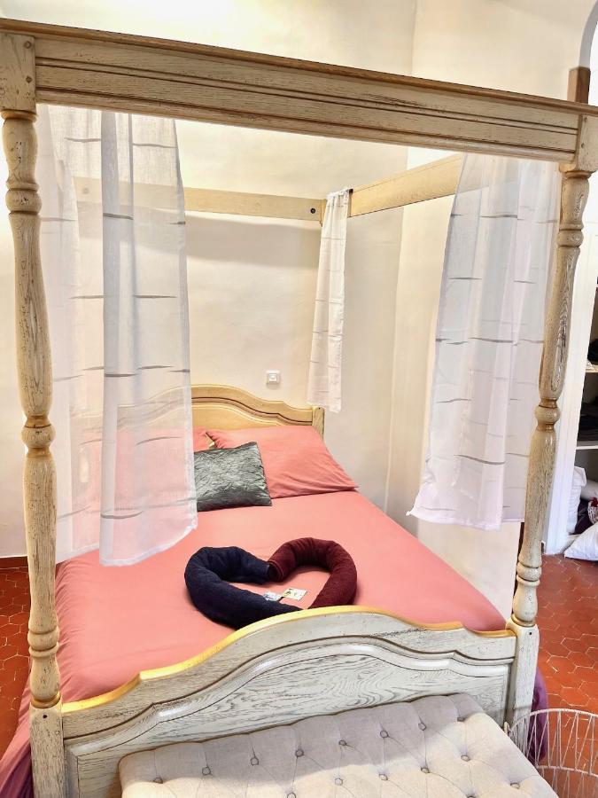 Appartement De Charme Au Coeur De グラース エクステリア 写真